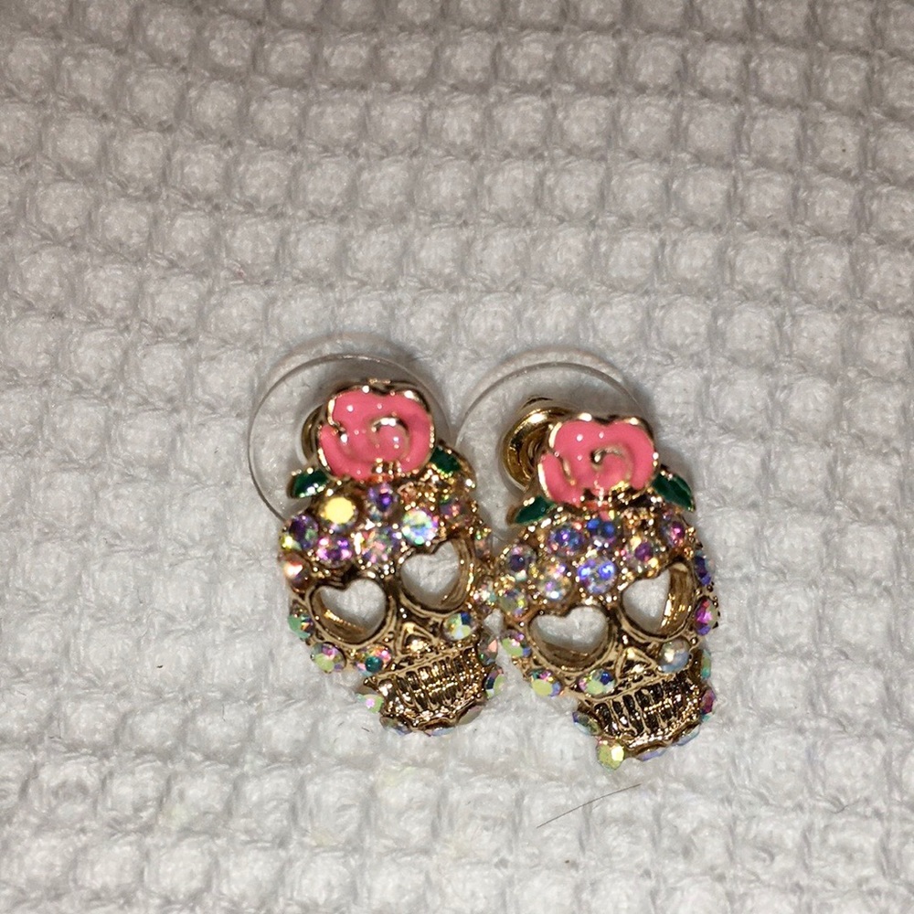 Rose pink  Rhinestone Skull Earrings - Picture 2 of 7
